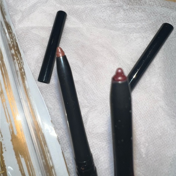 Definabelle waterproof Kajal eyeliner NWT - Picture 6 of 6